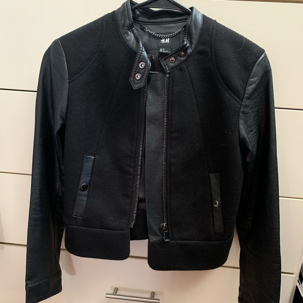Motorcycle Jacket - Picture 1 of 3